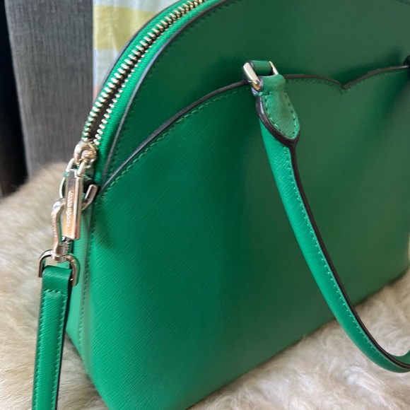 Green Kate Spade Cross Body Chic Purse! Spring has Sprung! :) - Picture 11 of 12